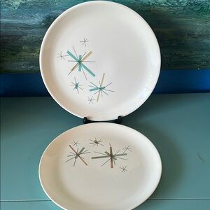 # 2 Vintage MCM Salem North Star Dinner Plates